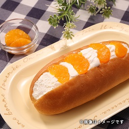 ホイップとみかんのロール