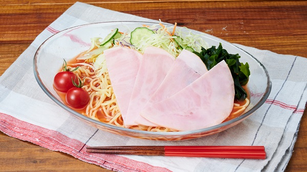 冷やしトマト 絶品】冷やしトマトのプロの技！湯むき＆旨だしで感動の一品に｜簡単